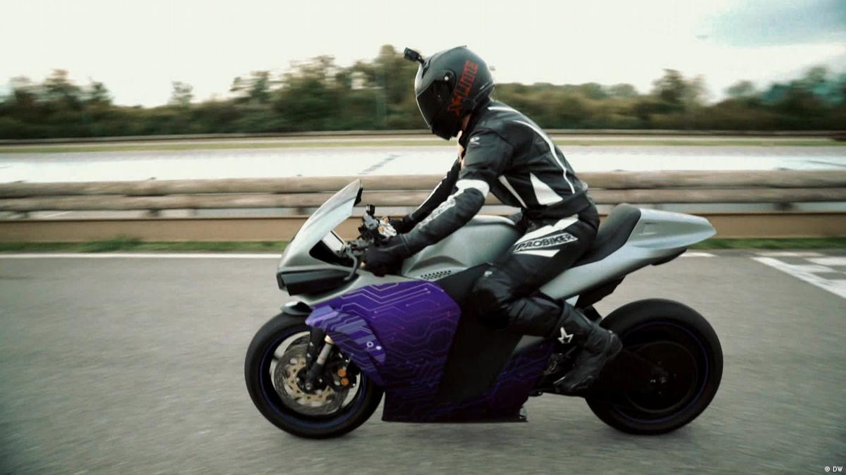 2electron Emula superbike elettrica